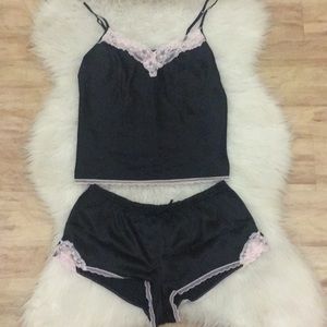 Victoria’s Secret Size Large 2 piece sleep set
